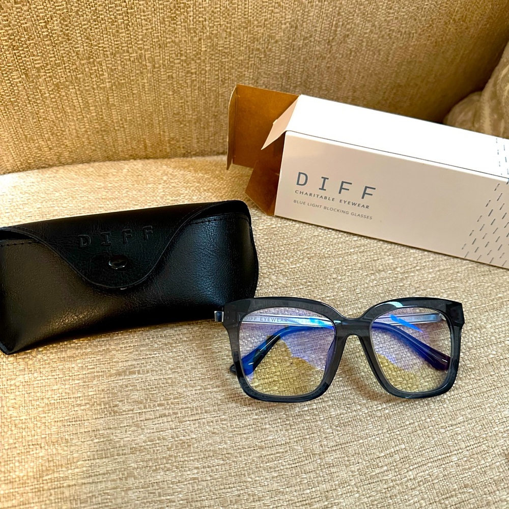 Diff Bella Blue Light Glasses